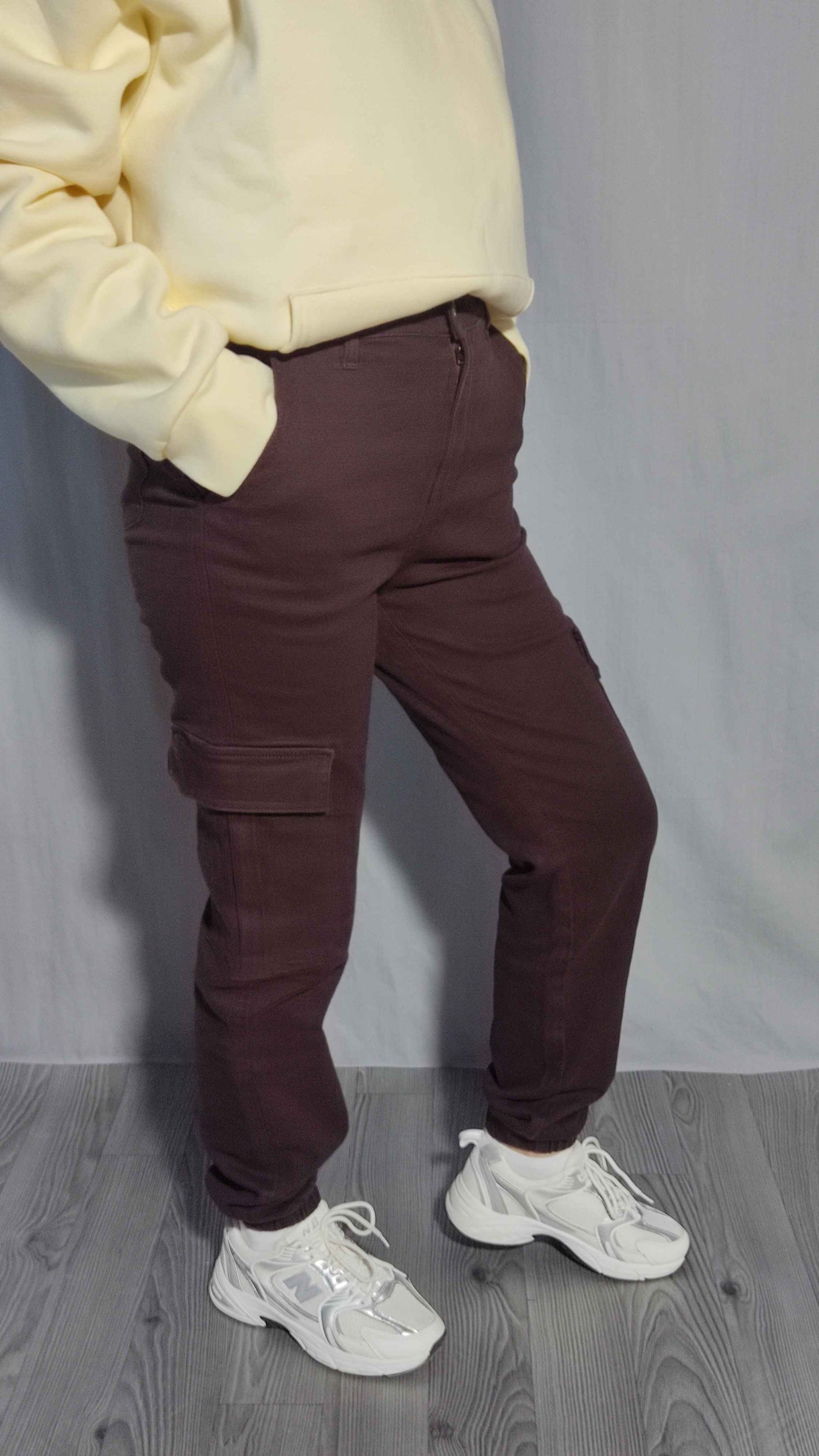 PANTALON JOGGER AVEC ÉLASTIQUE EN BAS