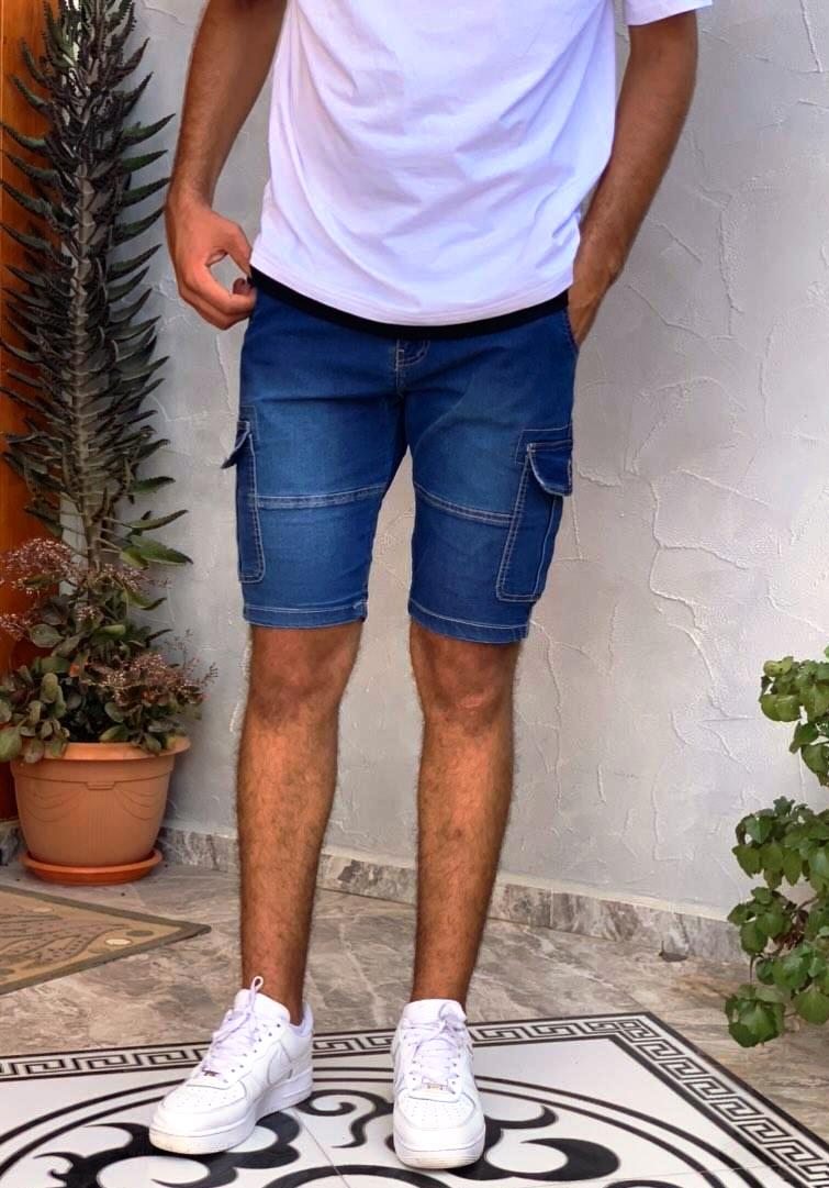 SHORT JEAN AVEC DES POCHES